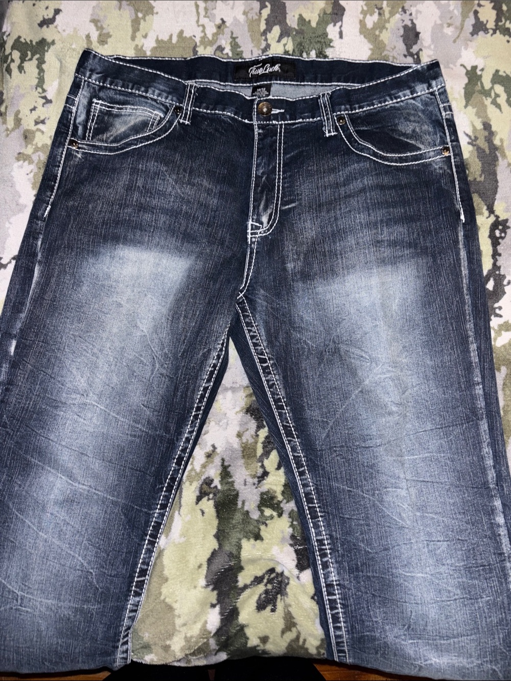 Men's True Luck Bootcut Jeans in Washed Dark Indigo - Vintage Look